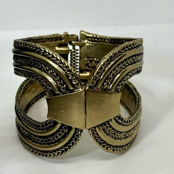 Chicos Chunky Textured Hinged Bangle Bracelet - Picture 12 of 16